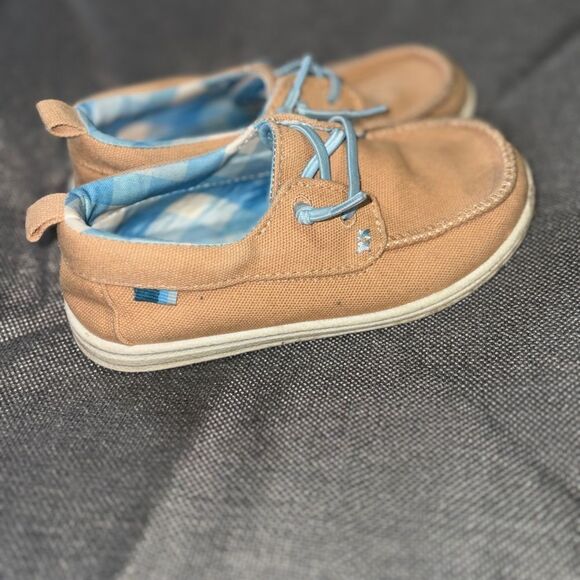 Little boy, size 11 cat & jack tan “hey dude like shoe”-some markings - Picture 5 of 7